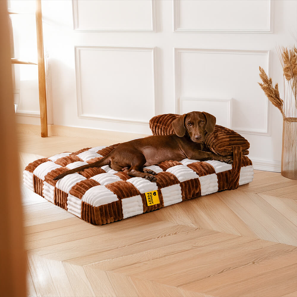 Handgefertigtes Plüsch-Schachbrett-Hundebett mit orthopädischer Unterstützung und Kissen