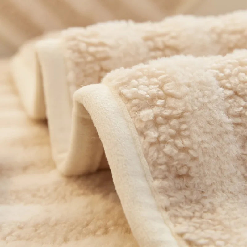 Tapa del sofá antideslizante a rayas a rayas de doble calor